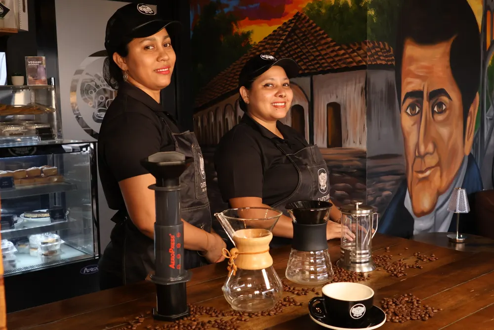 Pieza para Cafetano Coffee Roasters